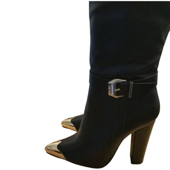 NWOB- Dorothy Over the Knee Black & Gold Toe Buckle Boot Size 5.5 - Picture 6 of 8
